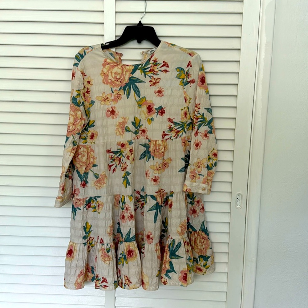 Zara Floral Flowy Dress